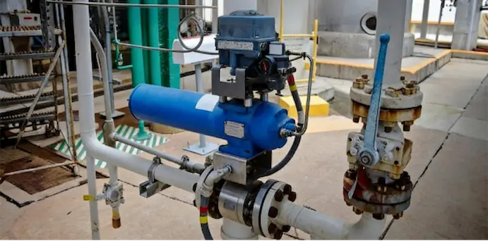 electric-actuated-ball-valve-industrial-process-control.