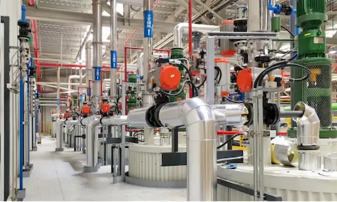 Piggable valve installed in an oil pipeline for efficient maintenance and cleaning.