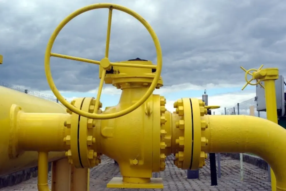Válvula de esfera usada para isolamento de gasodutos ou oleodutos em serviços industriais