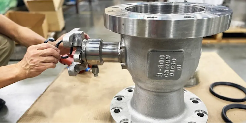Inspeção de material de válvula de esfera química e sede de PTFE para serviços industriais